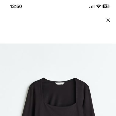 Schwarzes langarmshirt