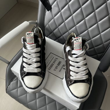 MAISON MIHARA YASUHIRO SNEAKER