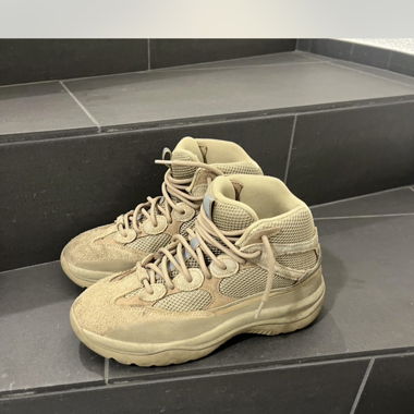 Yeezy Desert Boot Rock