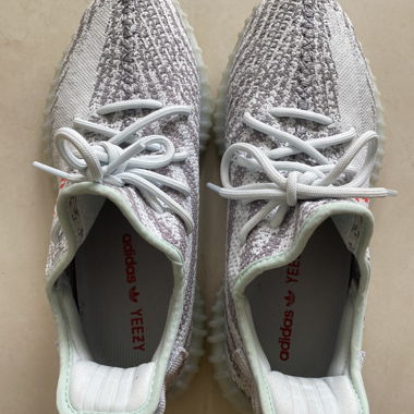 Yeezy Boost 350 V2 Blutin Size 42