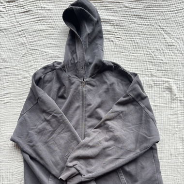 grey oversized sweater jacket