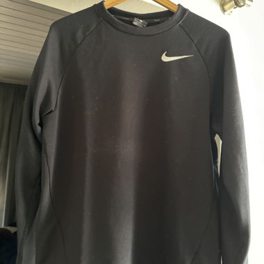 Pull sport Nike 