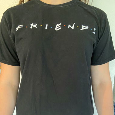 T-shirt friends 