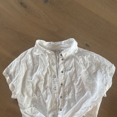 GUESS SUMMER BLOUSE