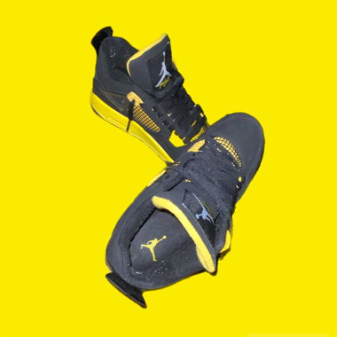 Jordan 4 yellow thunder