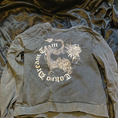 Grey Dragon Sweatshirt 