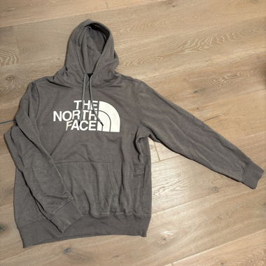 Grauer Hoodie
