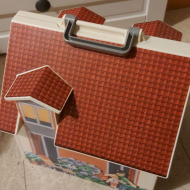 Casa Playmobil con arredamento