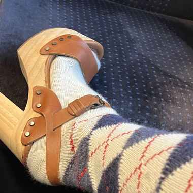 Sandales en cuir et bois (38)