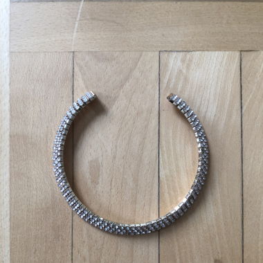 Collier ras du cou H&M à strass