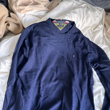 Hilfiger Pulli ungetragen