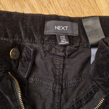 Pantalon en velours côtelé noir NEXT