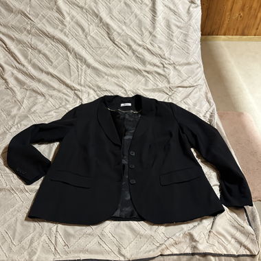 Schwarzer Blazer