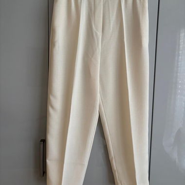 Pantaloni in tessuto beige