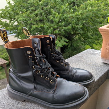 Stivali Dr. Martens neri