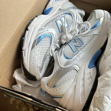 New Balance 530 White/Blue