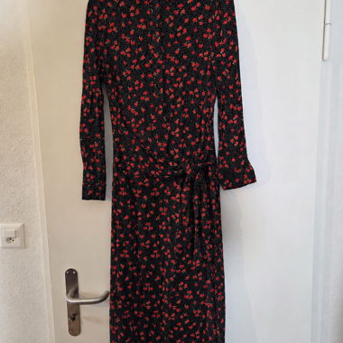 ZARA Blumen-Kleid