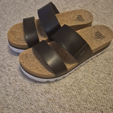 Reef Sandals black