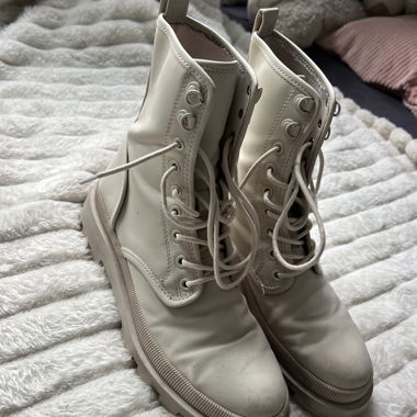 Bottes