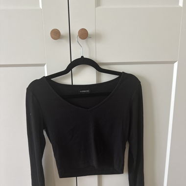 Basic black shirt