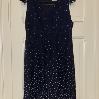 Kleid von Anisa (Boutique in London)