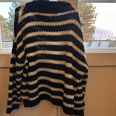 Striped Clockhouse Sweater black and beige