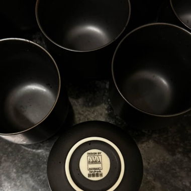 12 Stk. schwarze Tassen