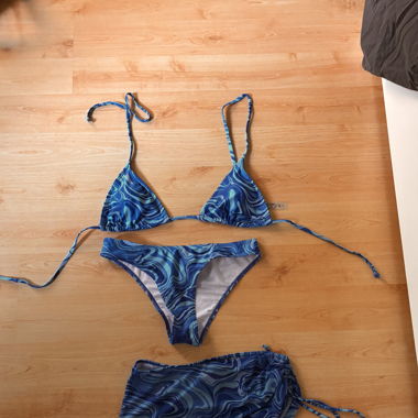 Bikini bleu 