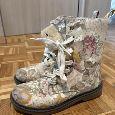 Ankle boots flower 