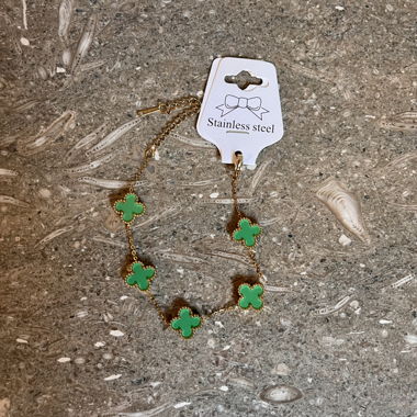 Green Clover Bracelet – Van Cleef Inspired