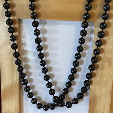 Collier sautoir perle noir 