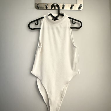 Weißer Body