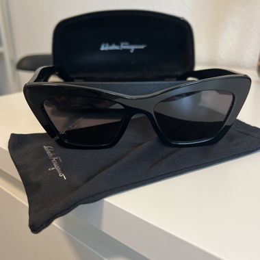 Salvatore Ferragamo Sonnenbrille