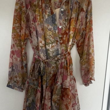 Blumiges Sommerkleid Gr. M/L - 1 mal getragen