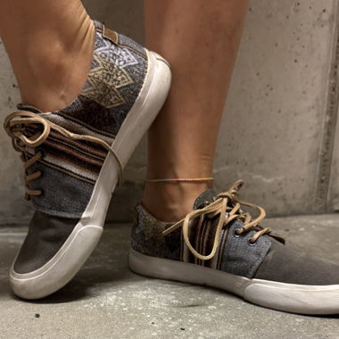 Originale Mipacha-Schuhe – sehr guter Zustand
