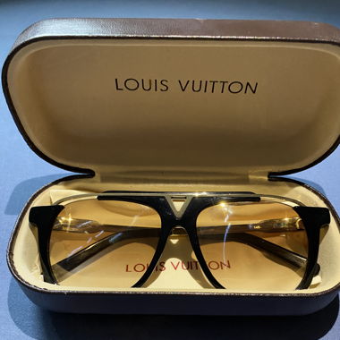 Louis Vuitton Sonnenbrille Mascot Unisex