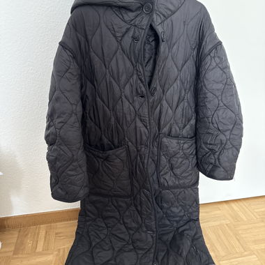 Long manteau noir à capuche