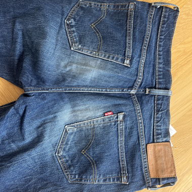 Levi’s Jeans