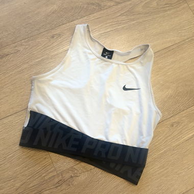 Top de sport Nike