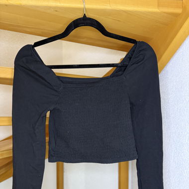 CROP TOP NOIR