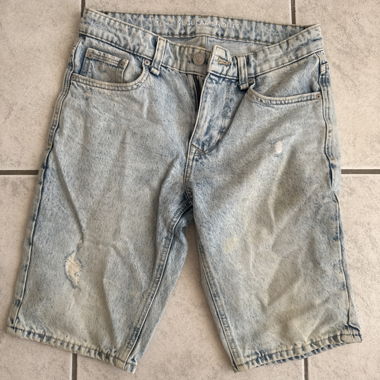 Light blue washed denim shorts C&A