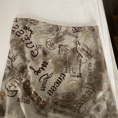 Guess print scarf