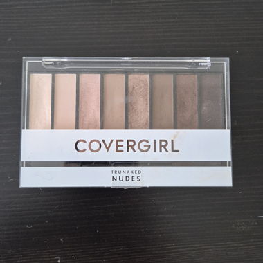 Covergirl Nudes Palette