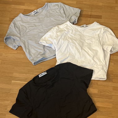 3 bauchfreie süsse tops