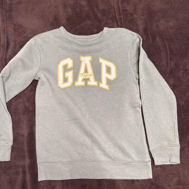 Sweatshirt GAP gris taille 160
