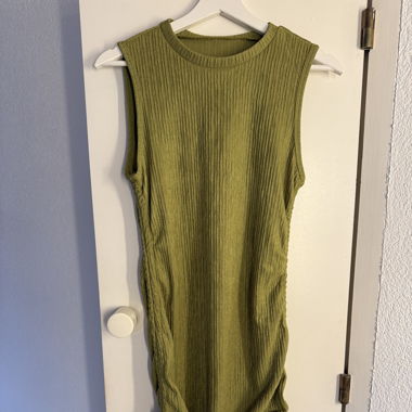 Grünes Kleid
