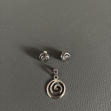 Pendant & Earring Set