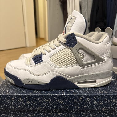 Air Jordan 4 Retro White/Midnight Navy