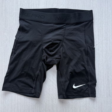 Nike Pro Shorts schwarz
