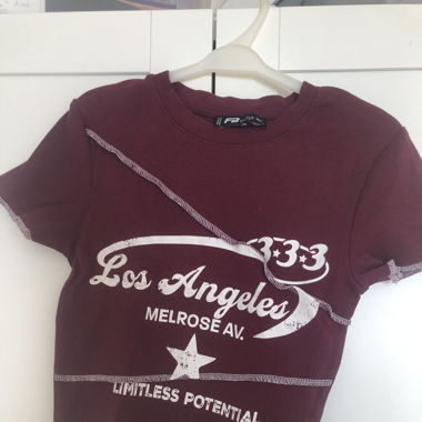 Wine red graphic crop Top